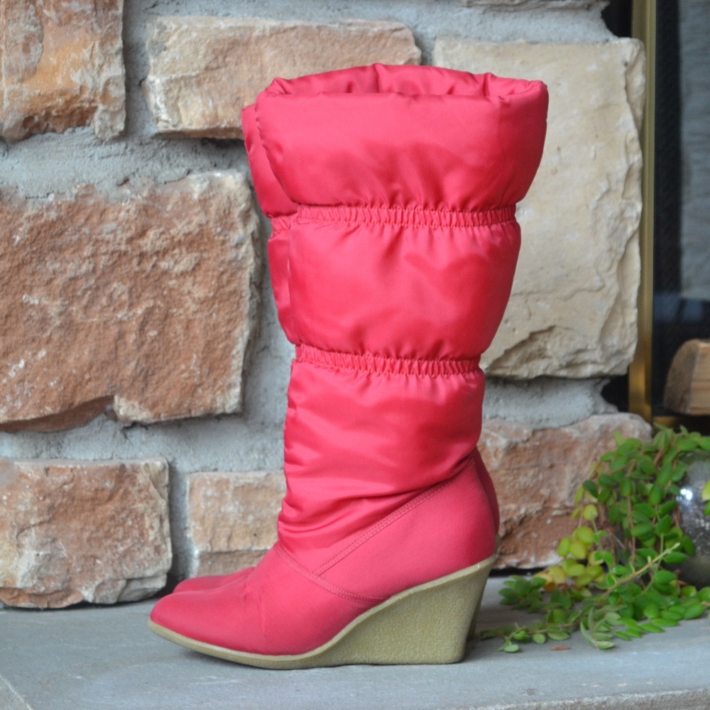 STEVE MADDEN | Puffe Fleece Lined Red Winter Boots